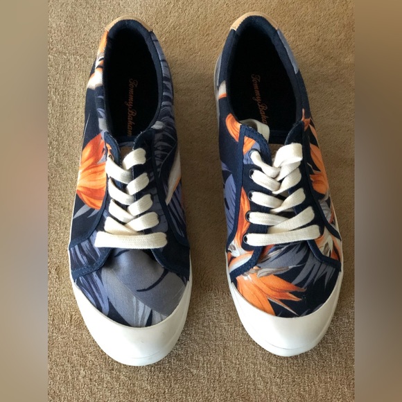 Tommy Bahama cove island Blue Navy Floral canvas sneakers size 8 - Picture 2 of 8